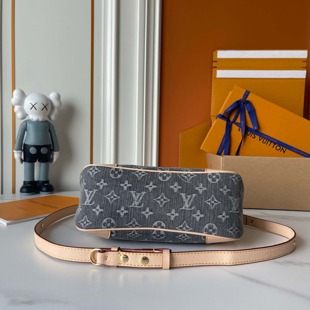 B1R76E04 Popular bag