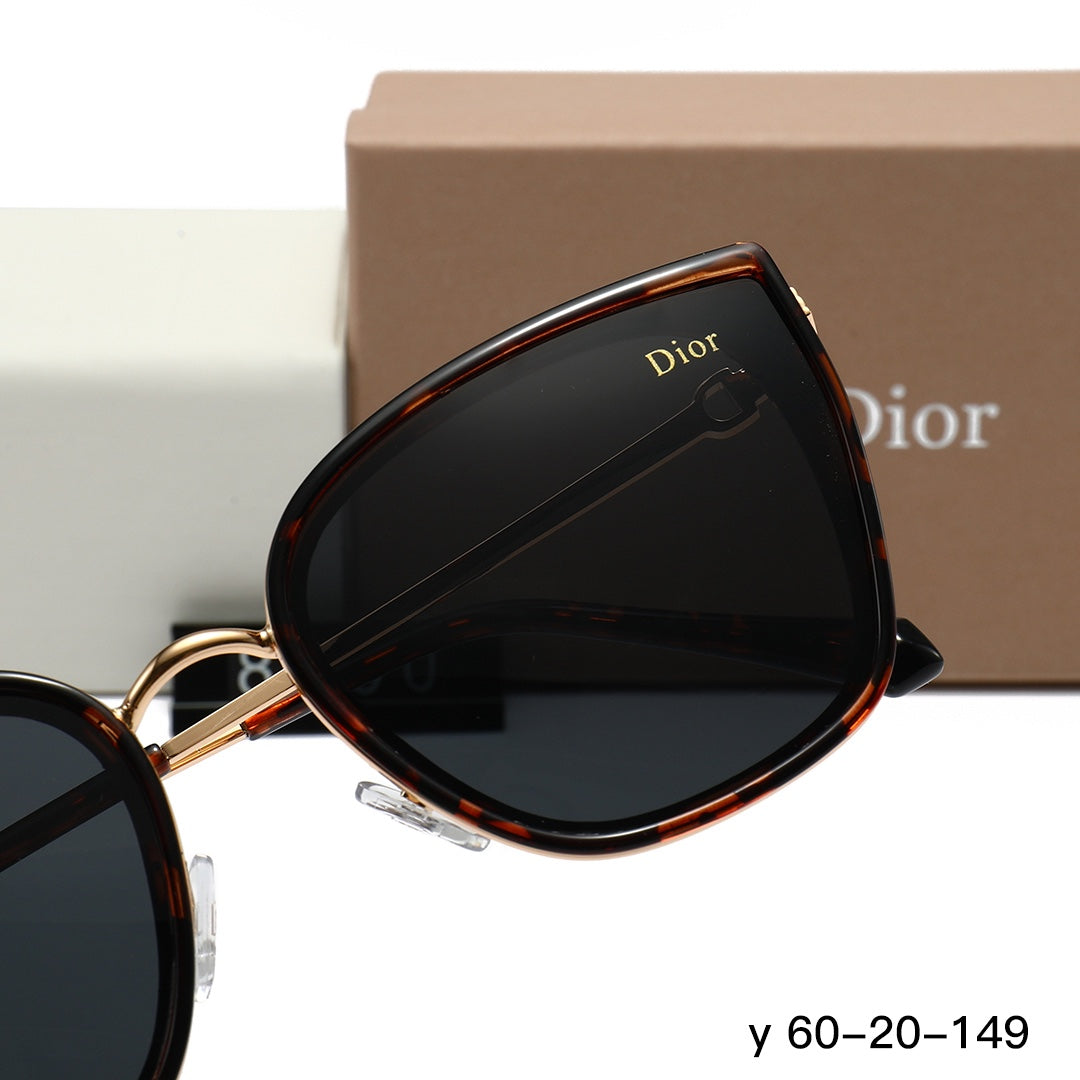 T1N36D53 Popular Sunglasses