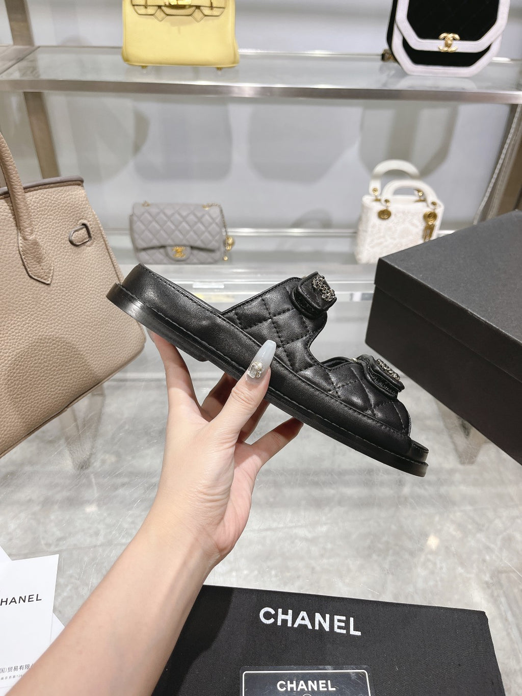 Z2R45C7  Popular leather shoes