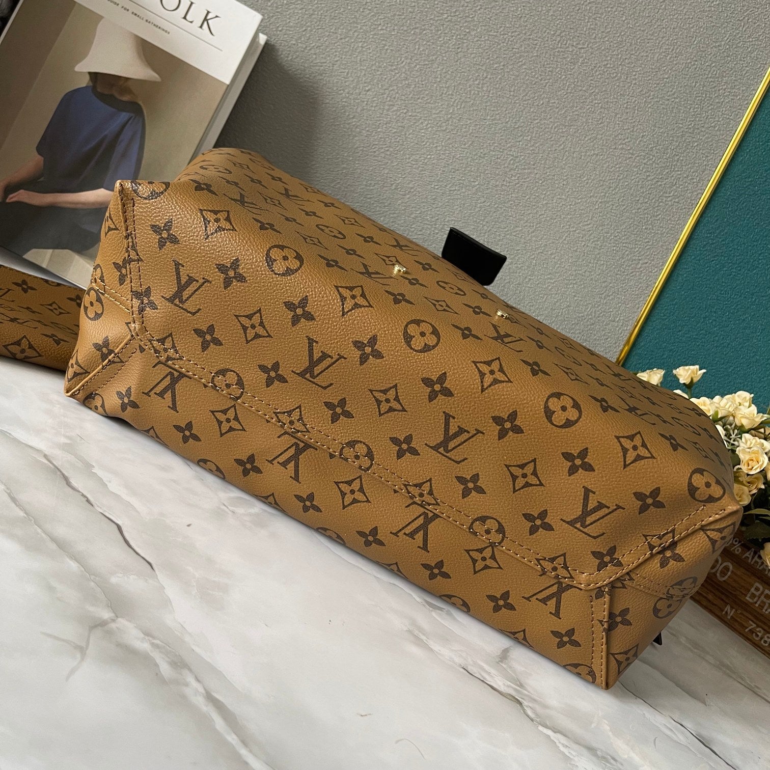 B1X34E274 Popular   leather bag 