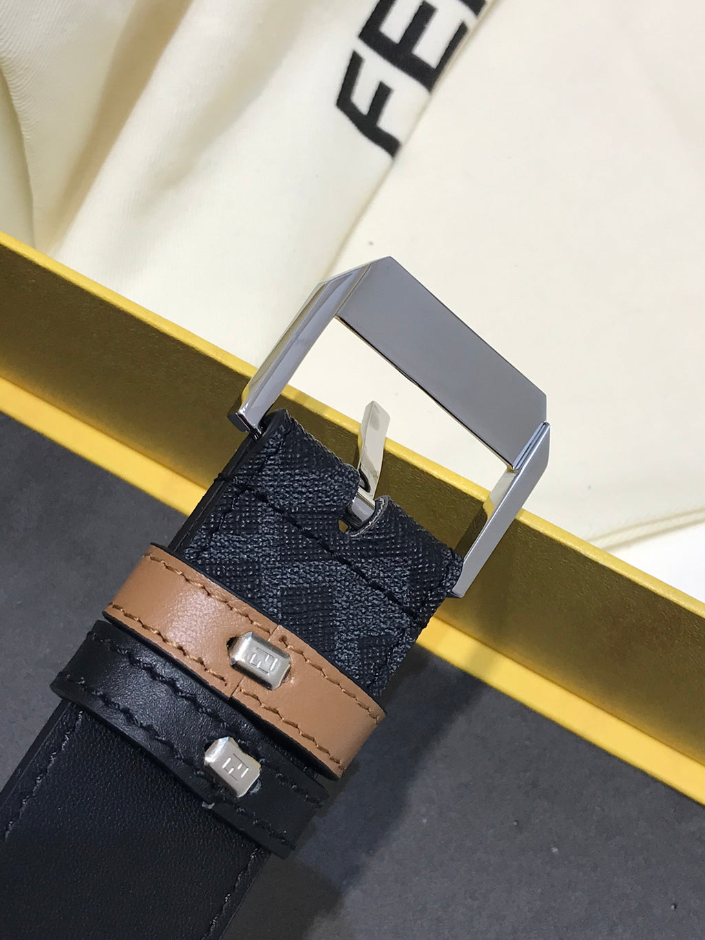 P1Q64F78 Popular   High quality belt With full package