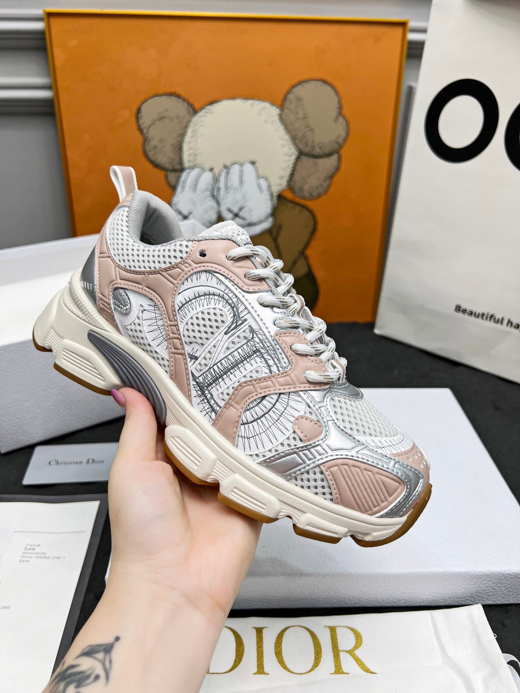 Z2Q105D311 Popular high-quality Shoes