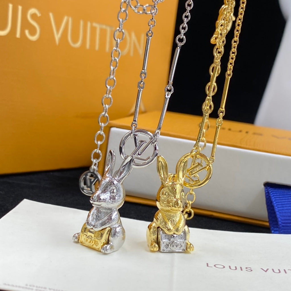 X1Q85E338X Popular Necklaces
