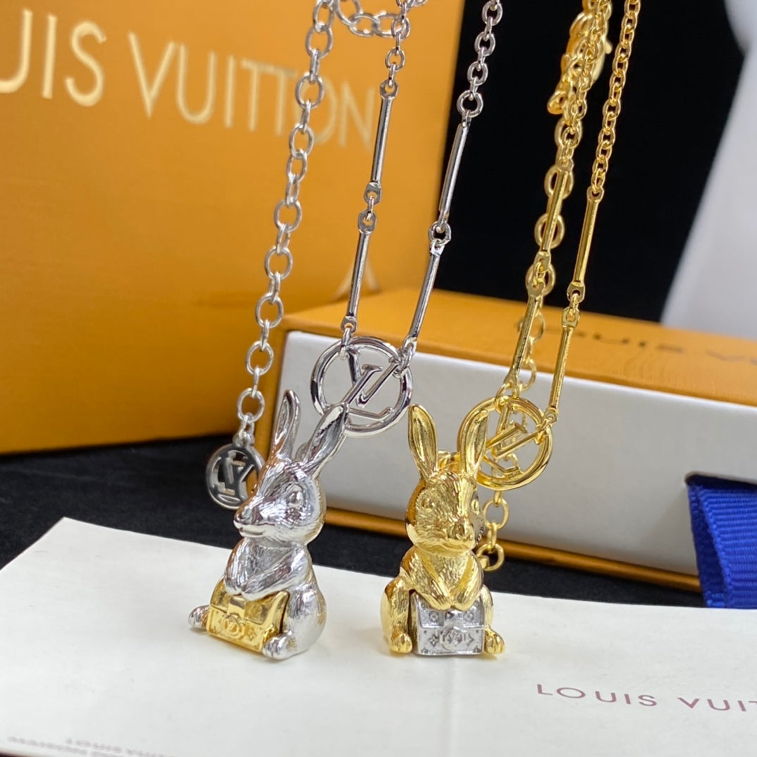 X1Q85E338X Popular Necklaces
