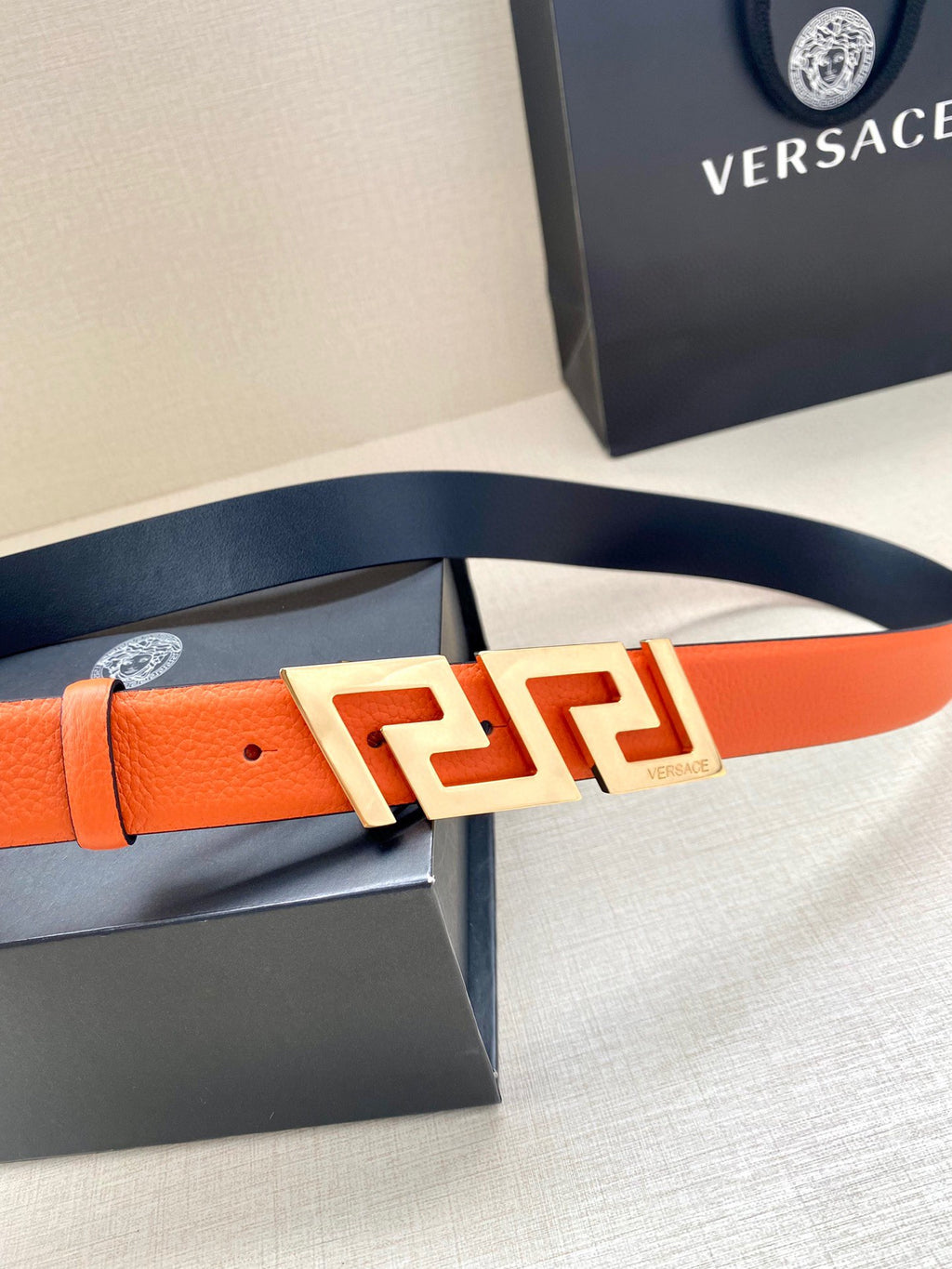 P1W15V166 Popular   High quality belt With full package