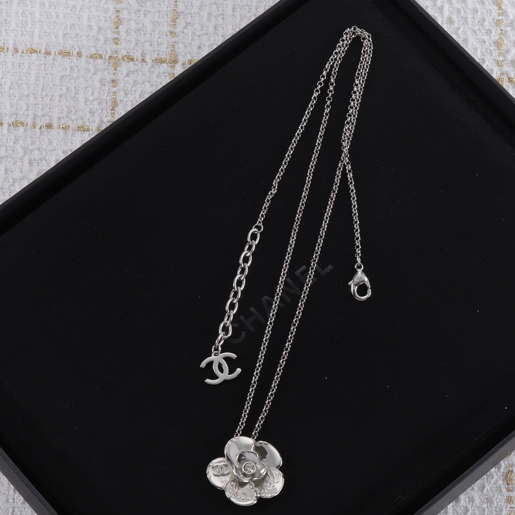 X1Z95C1088X Popular   Necklaces