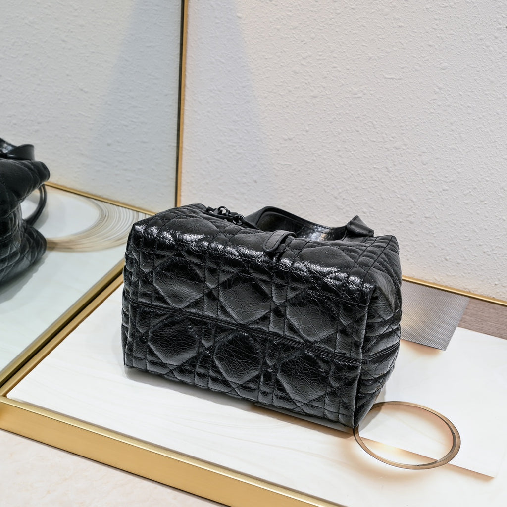 B12X44D359 Popular   leather bag 