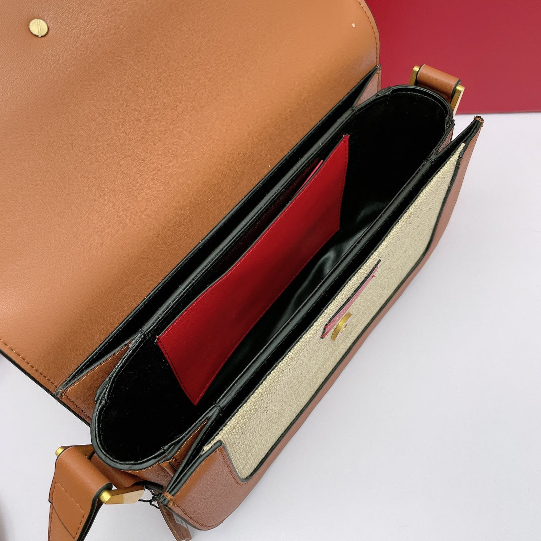 B5X111VL45 Popular  leather bag 