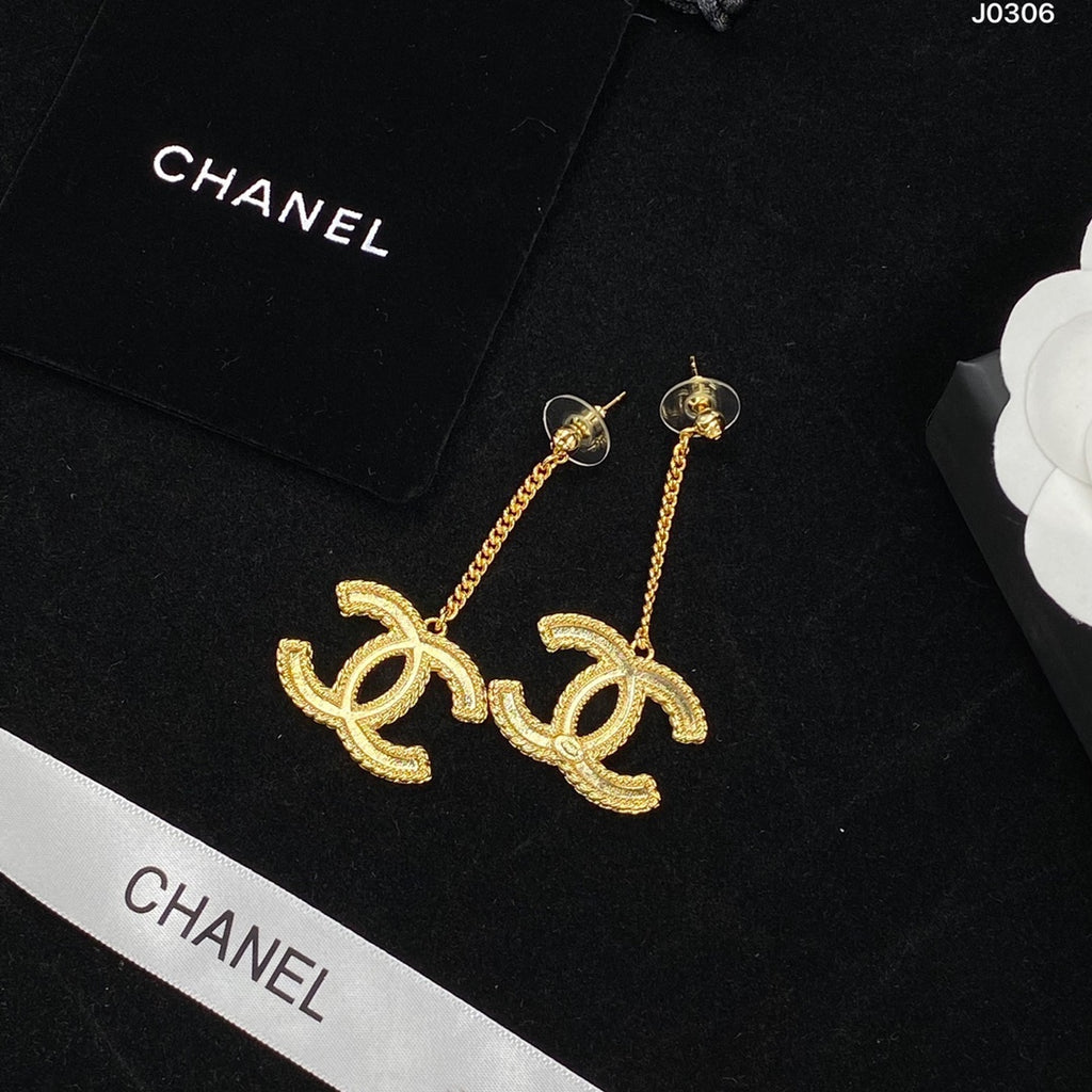 X1Z94C634E Popular Earrings