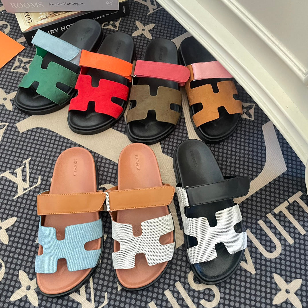 Z1Z54H72 Popular Slippers