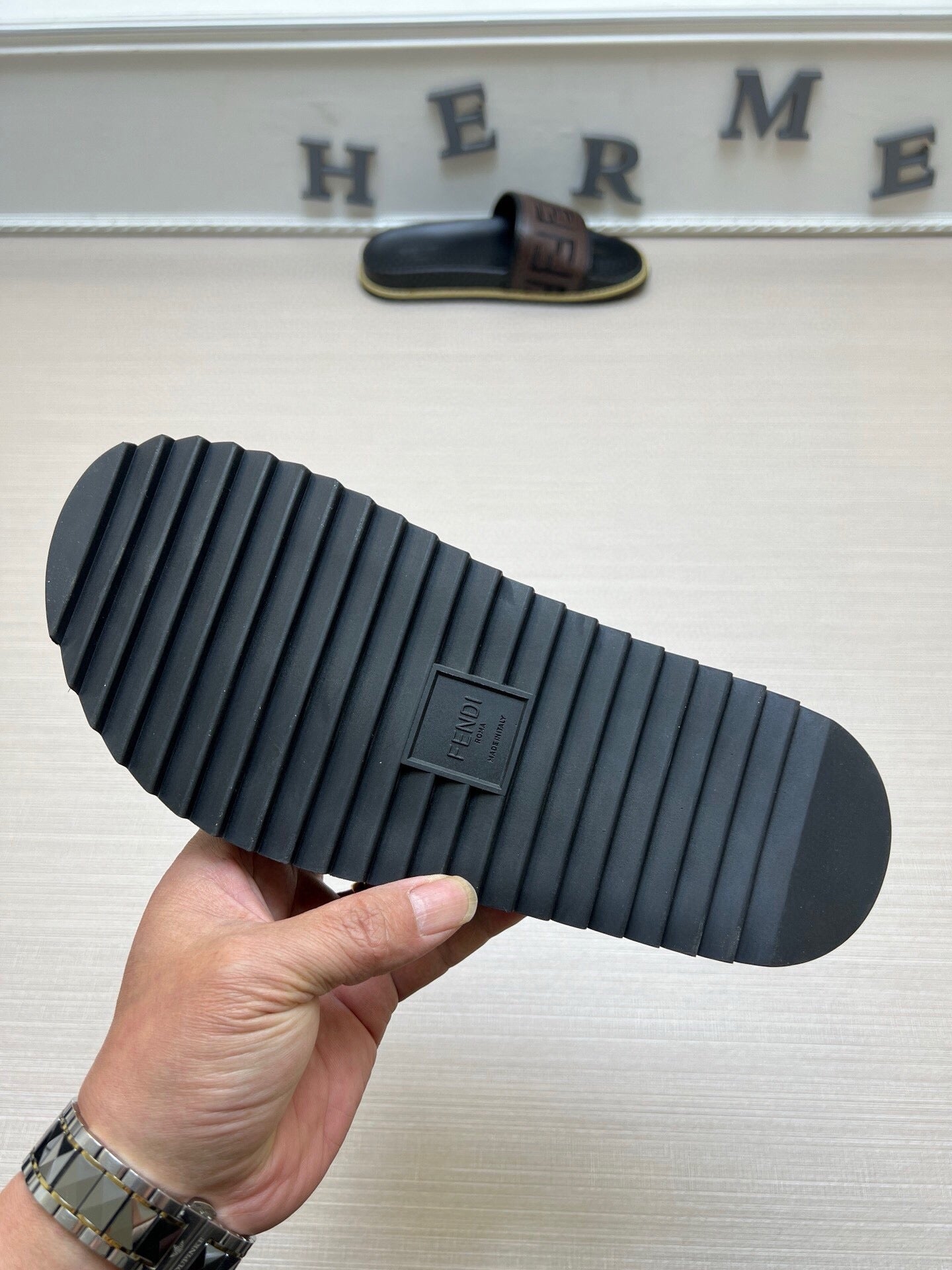Z5ZF25 Popular slippers