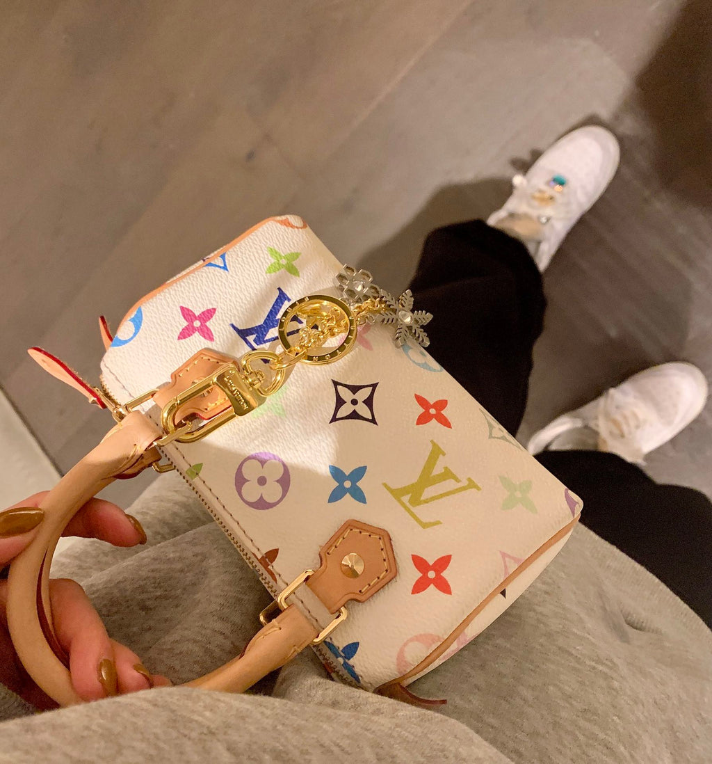 A1R76E22 Popular bag 's charms accessories
