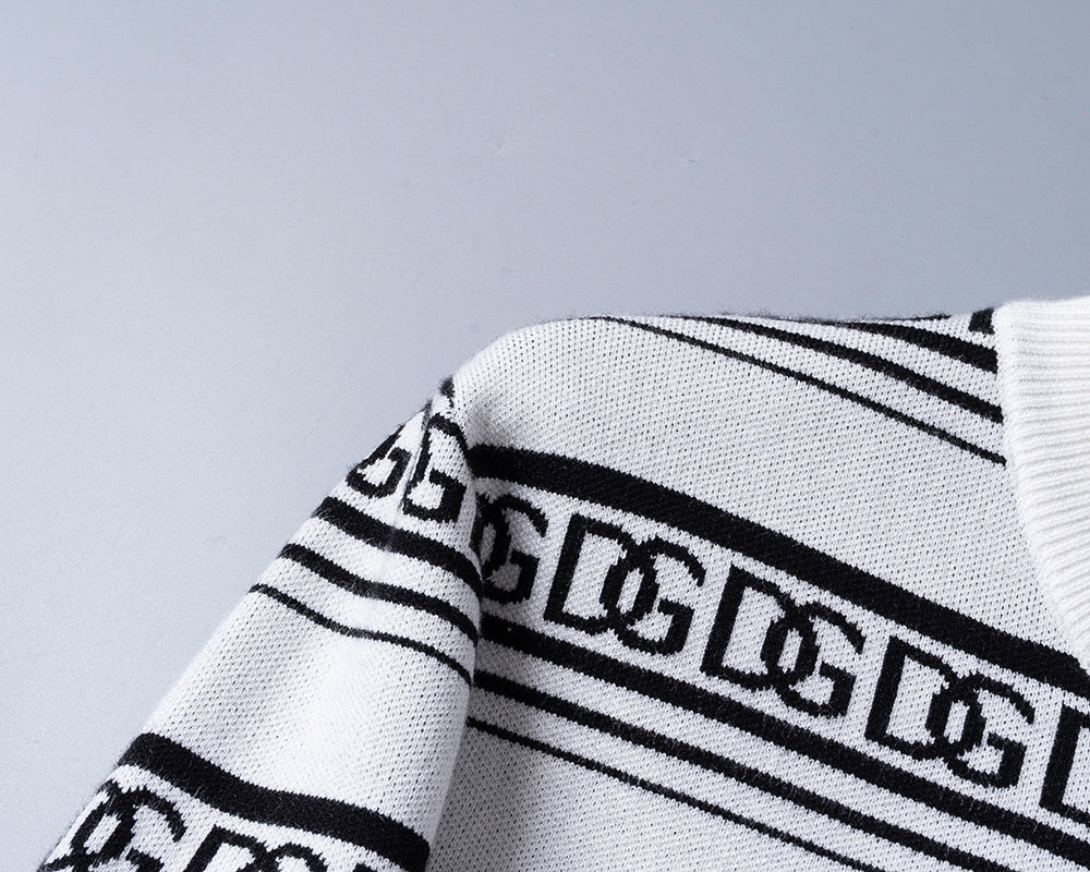 U1Z85D116 Popular Sweaters