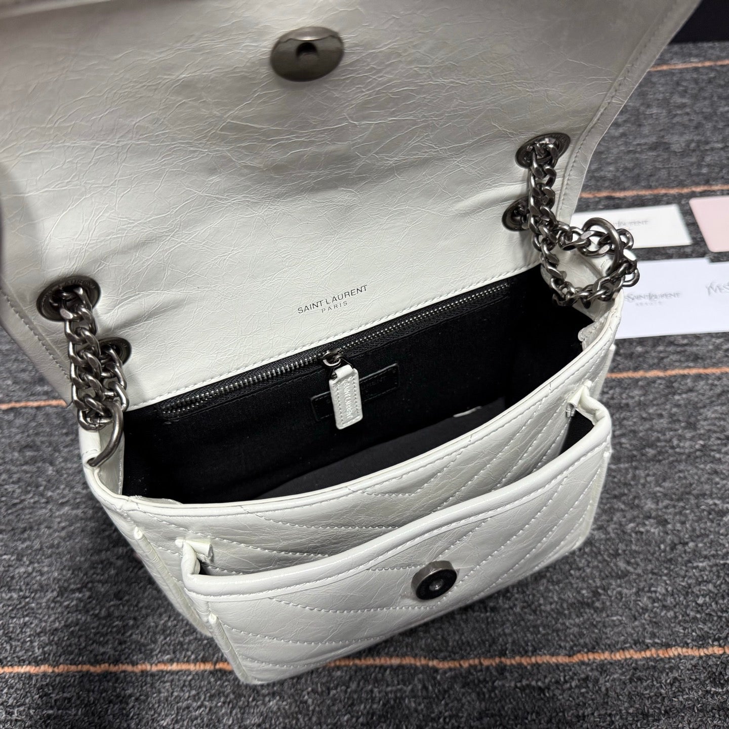 B1R76SL17 Popular leather bag