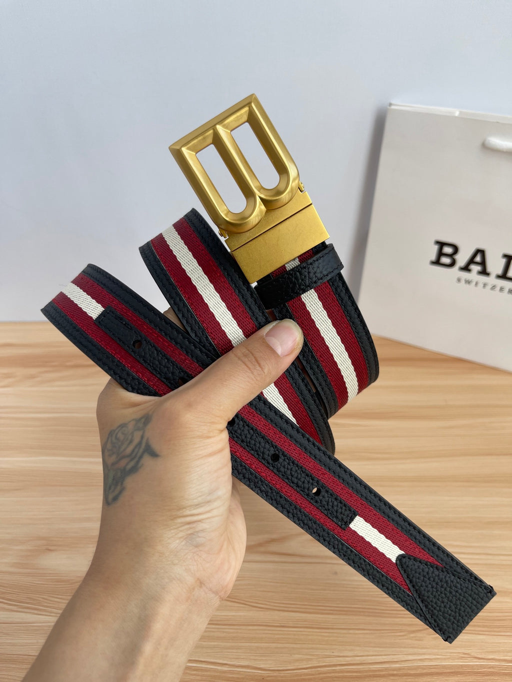 P1P36A25 Popular High quality belt With full package