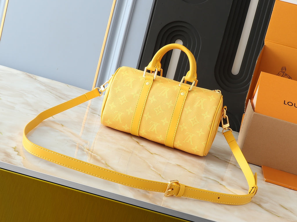 B1X104E60 Popular   leather bag