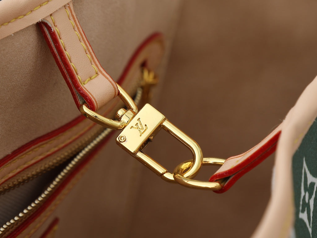 B1N175E3 Popular  leather bag