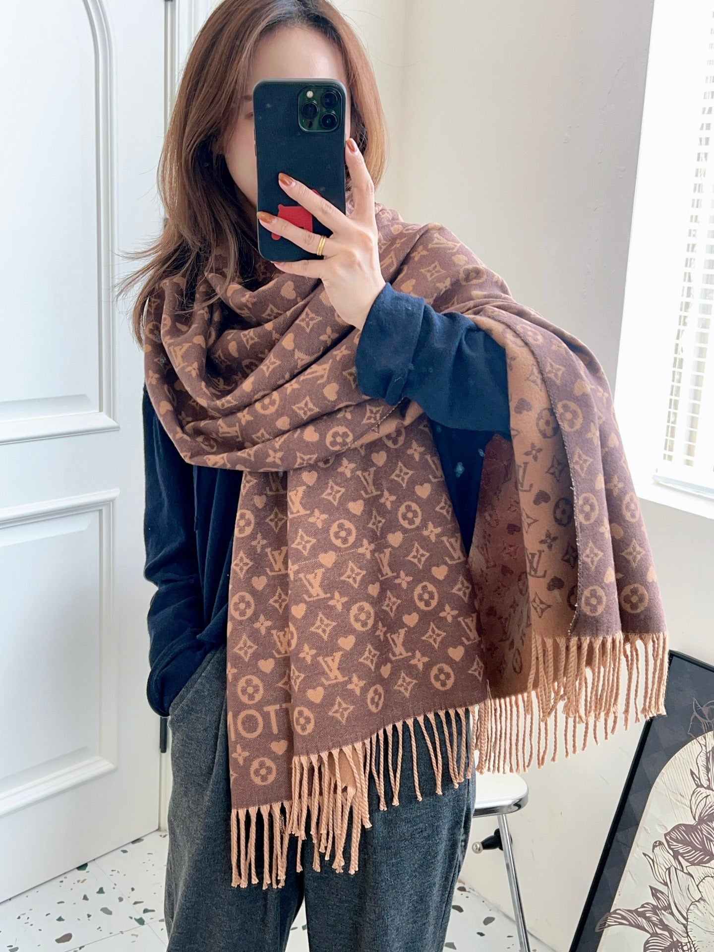 W1R86E31 Popular Winter Scarves