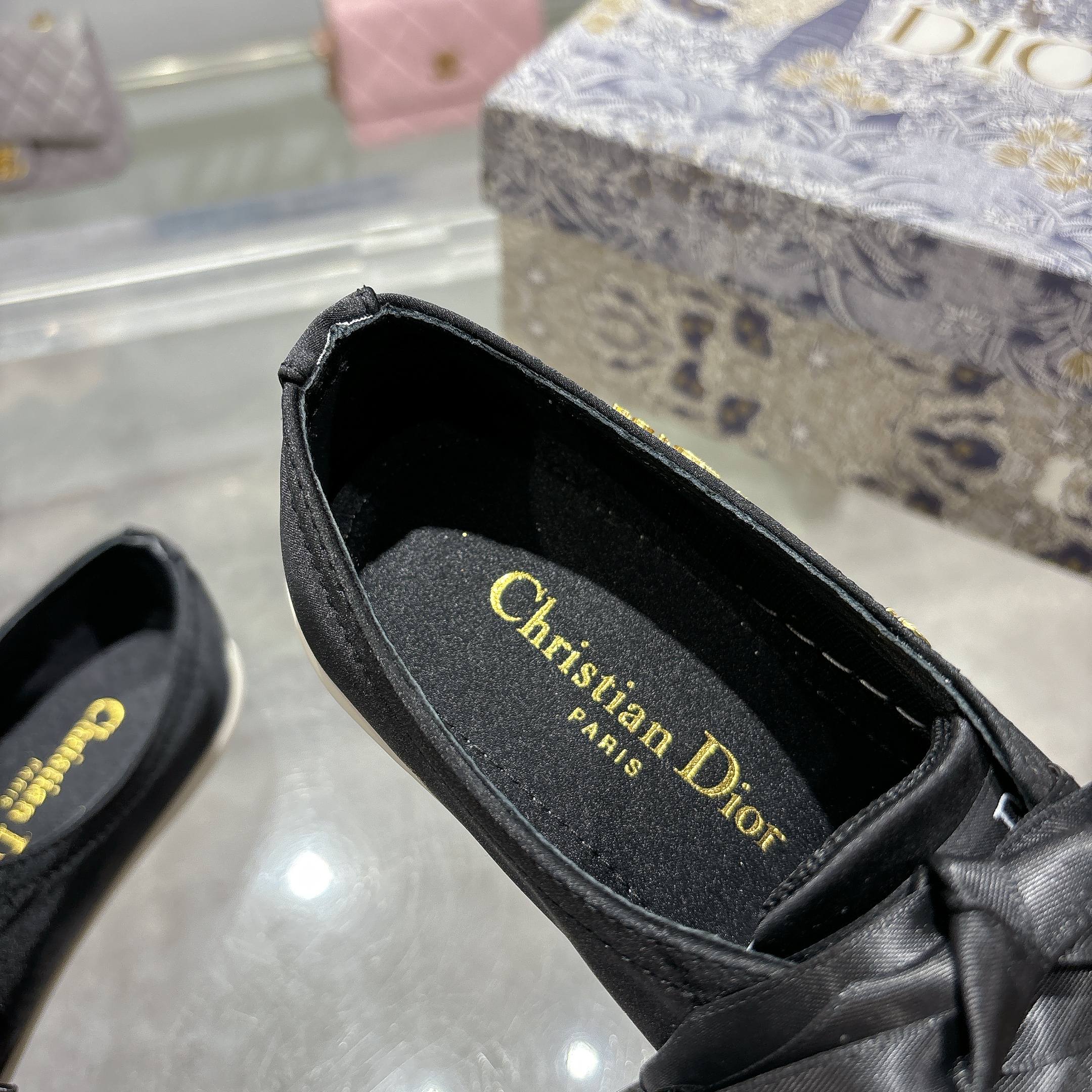 Z2Z85D60 Popular high-quality shoes