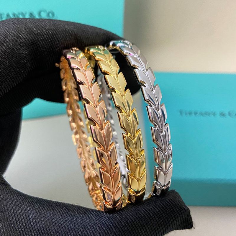 X1Q85T47K  Popular Bracelets