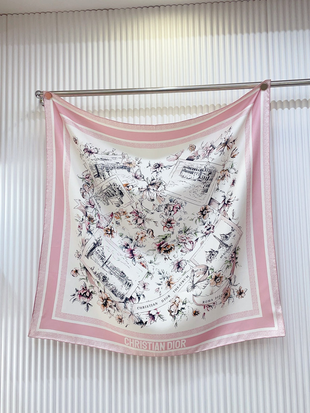 W1N36D27 Popular Silk Scarve