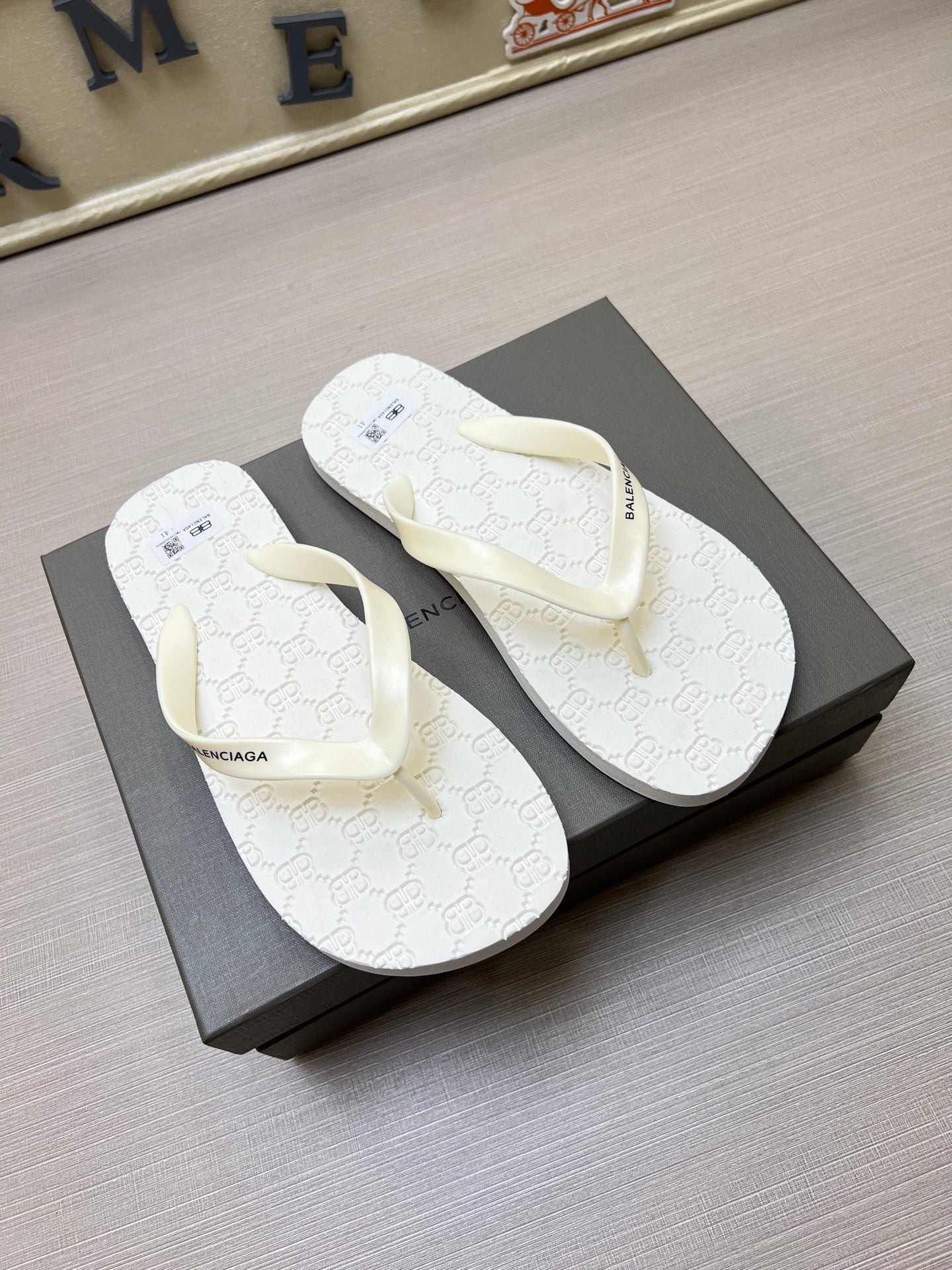 Z5QB16 Popular Slippers