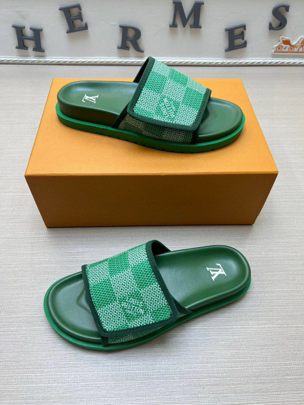 Z5QE3  Popular Slippers