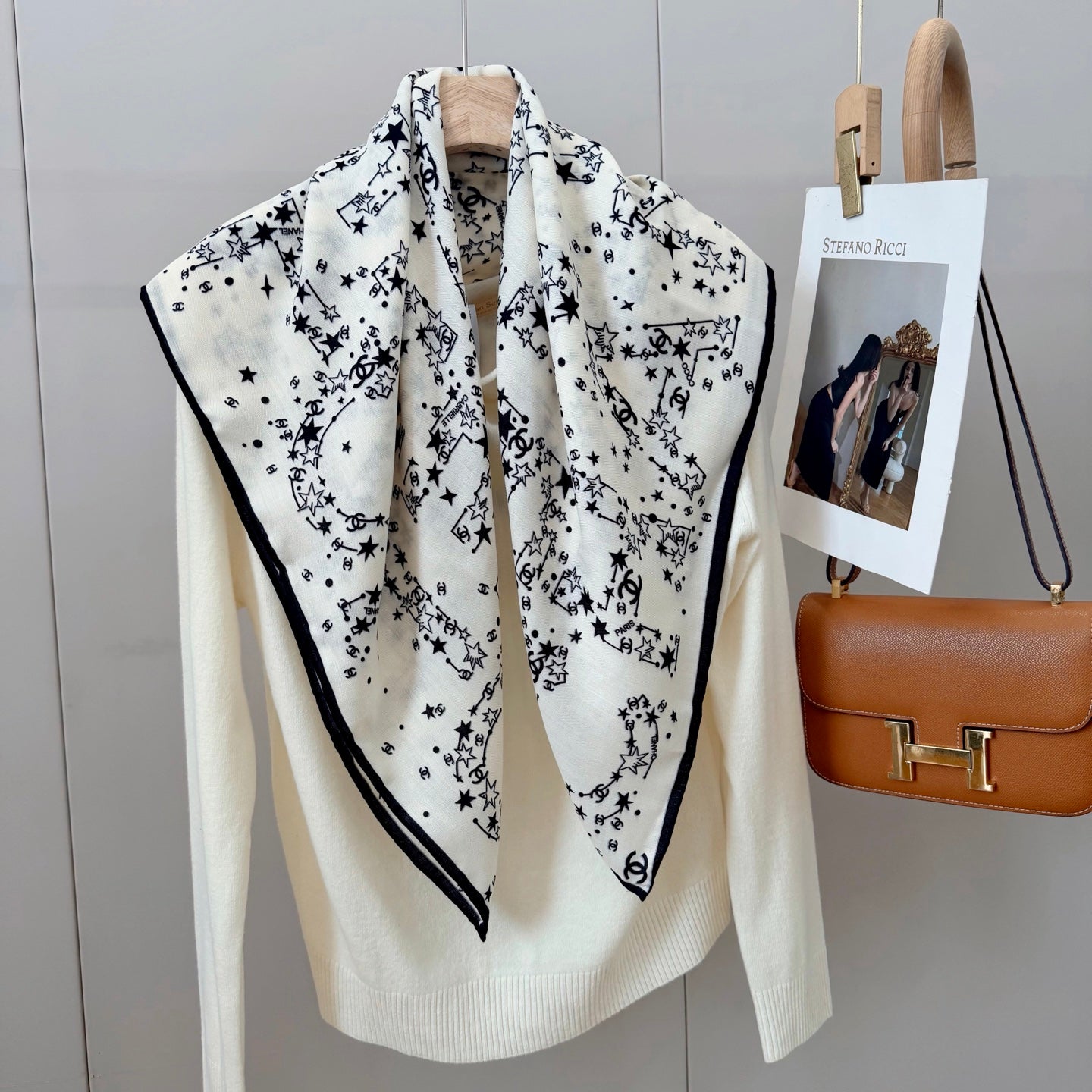 W1N36C33 Popular Silk Scarve