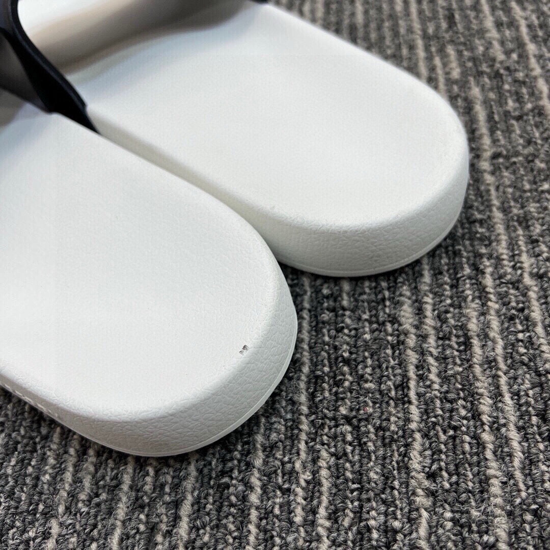 Z5Z35R262 Popular Slippers