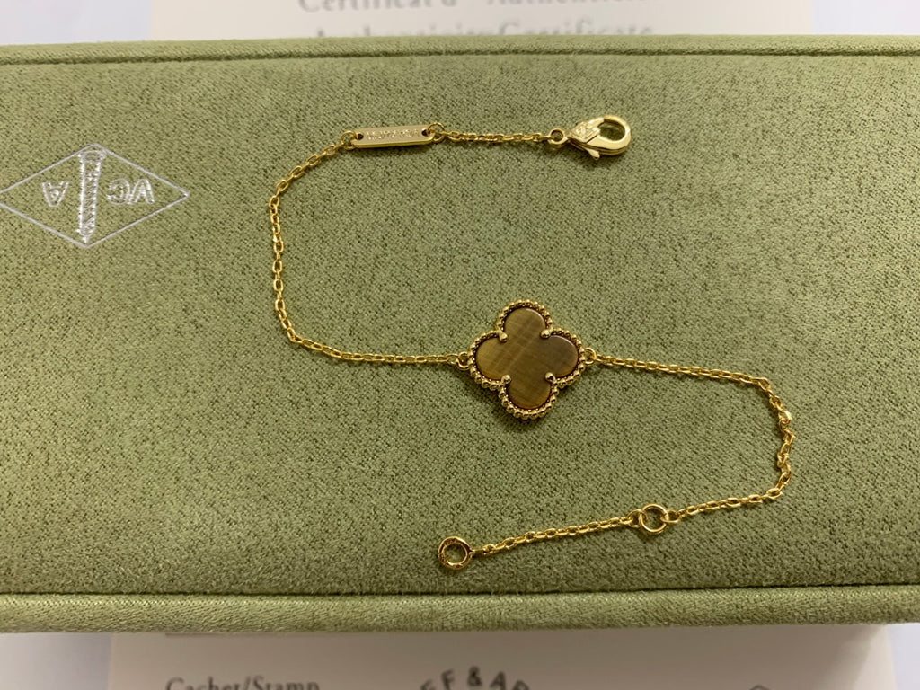 X5X63VA187K  Popular  1 flower bracelet