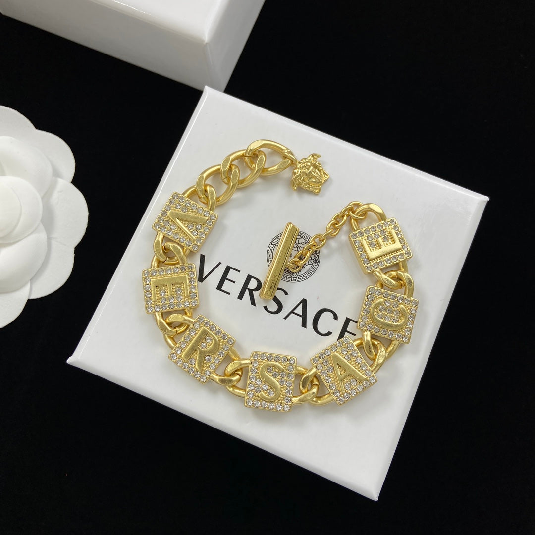 X1R75V81X Popular   Necklace . Earrings.Bracelets.