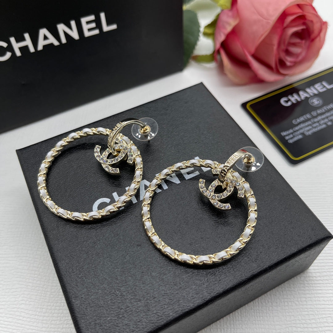 X1Z94C900E Popular Earrings