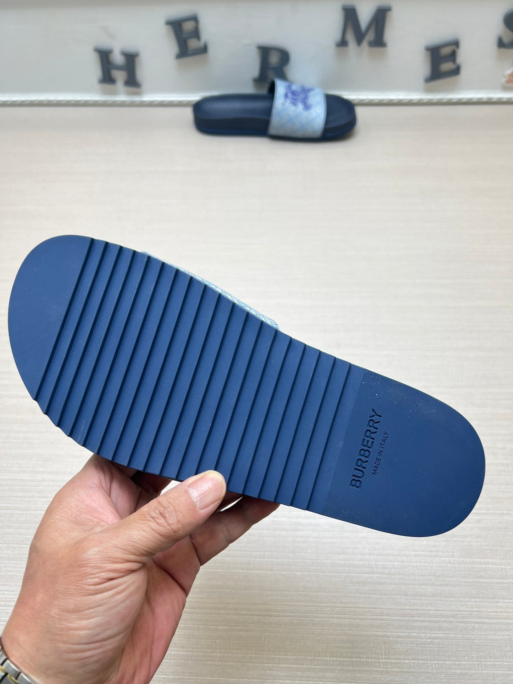 Z5ZR119 Popular slippers