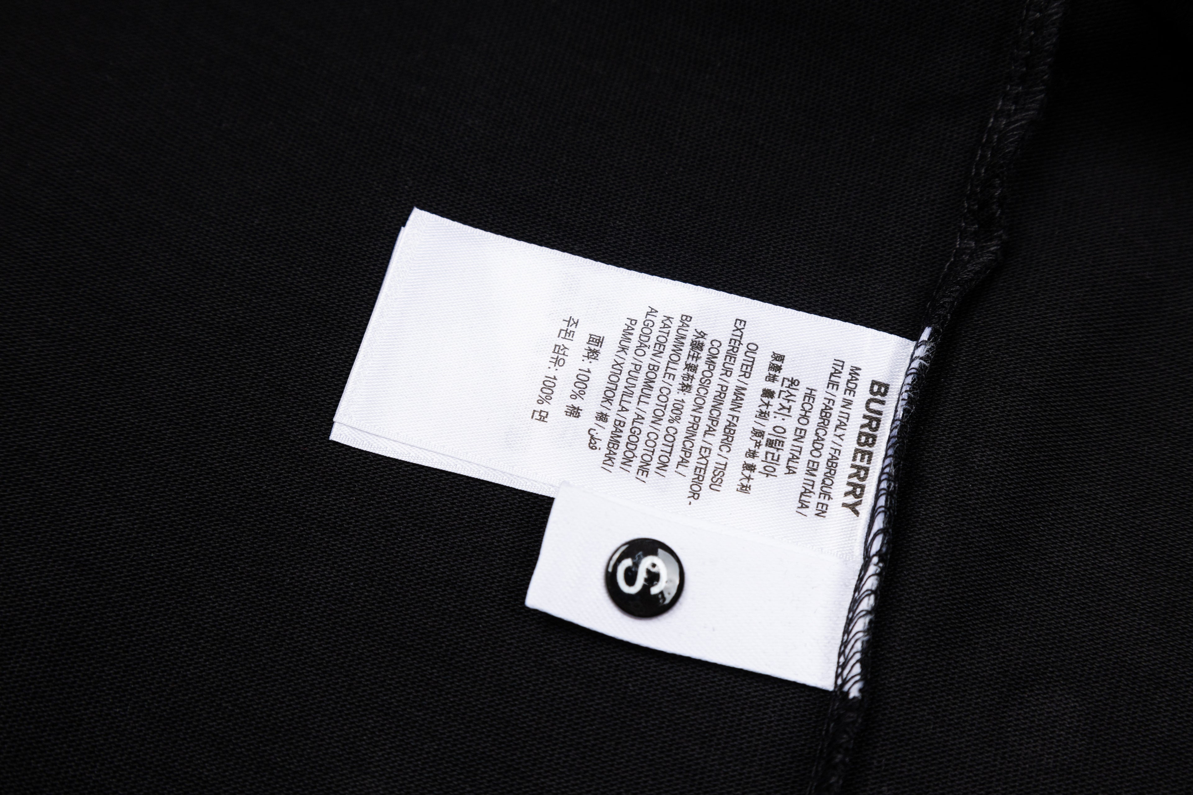 U1R76R45 Popular T-shirts
