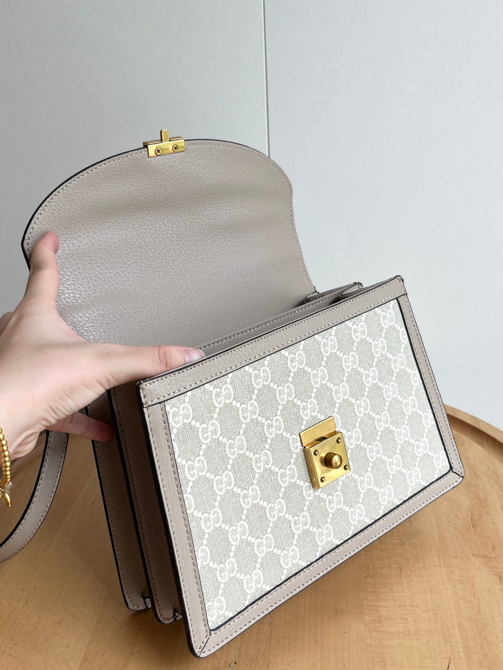 B12X64B467 Popular   leather bag