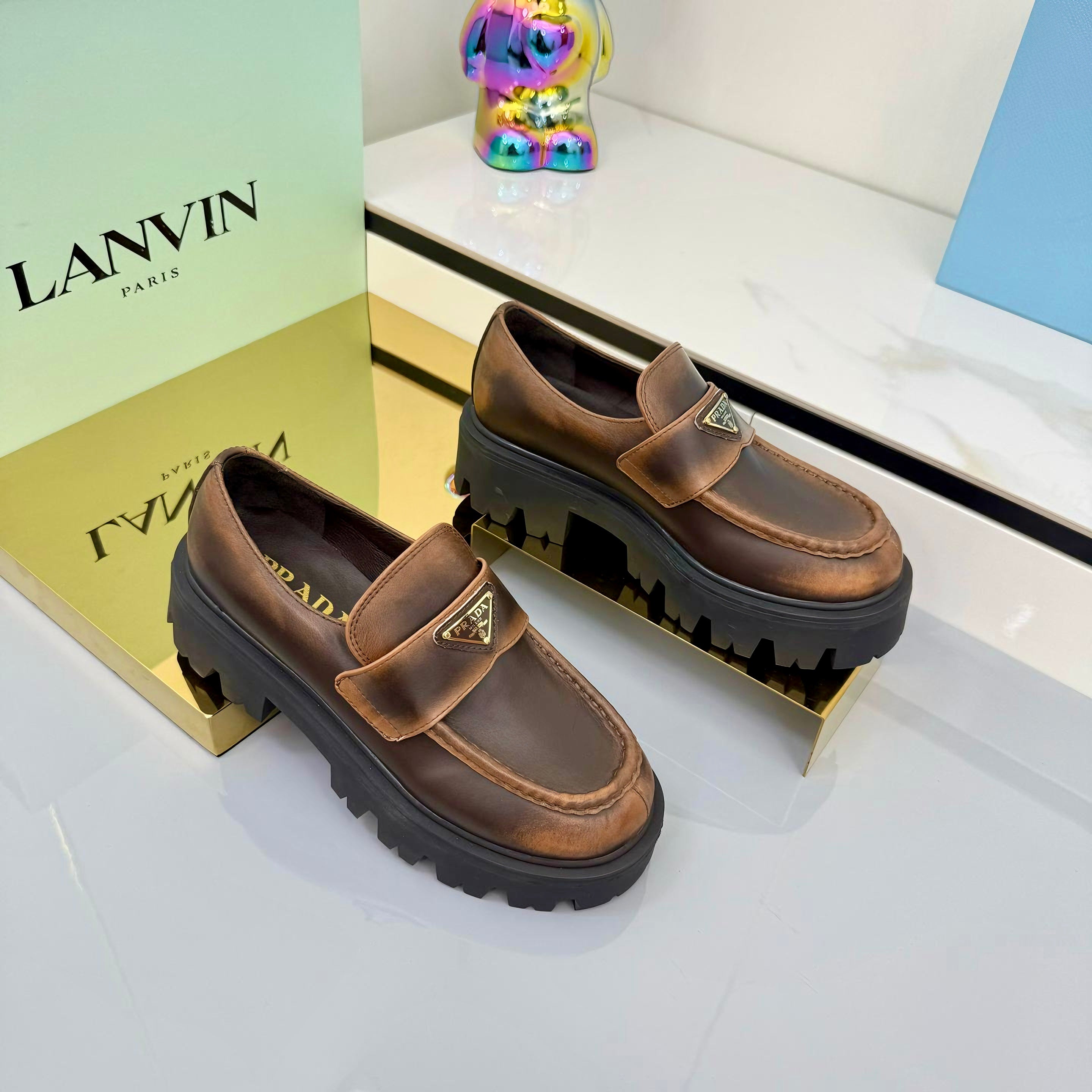 Z2Q105P307 Popular high-quality Shoes