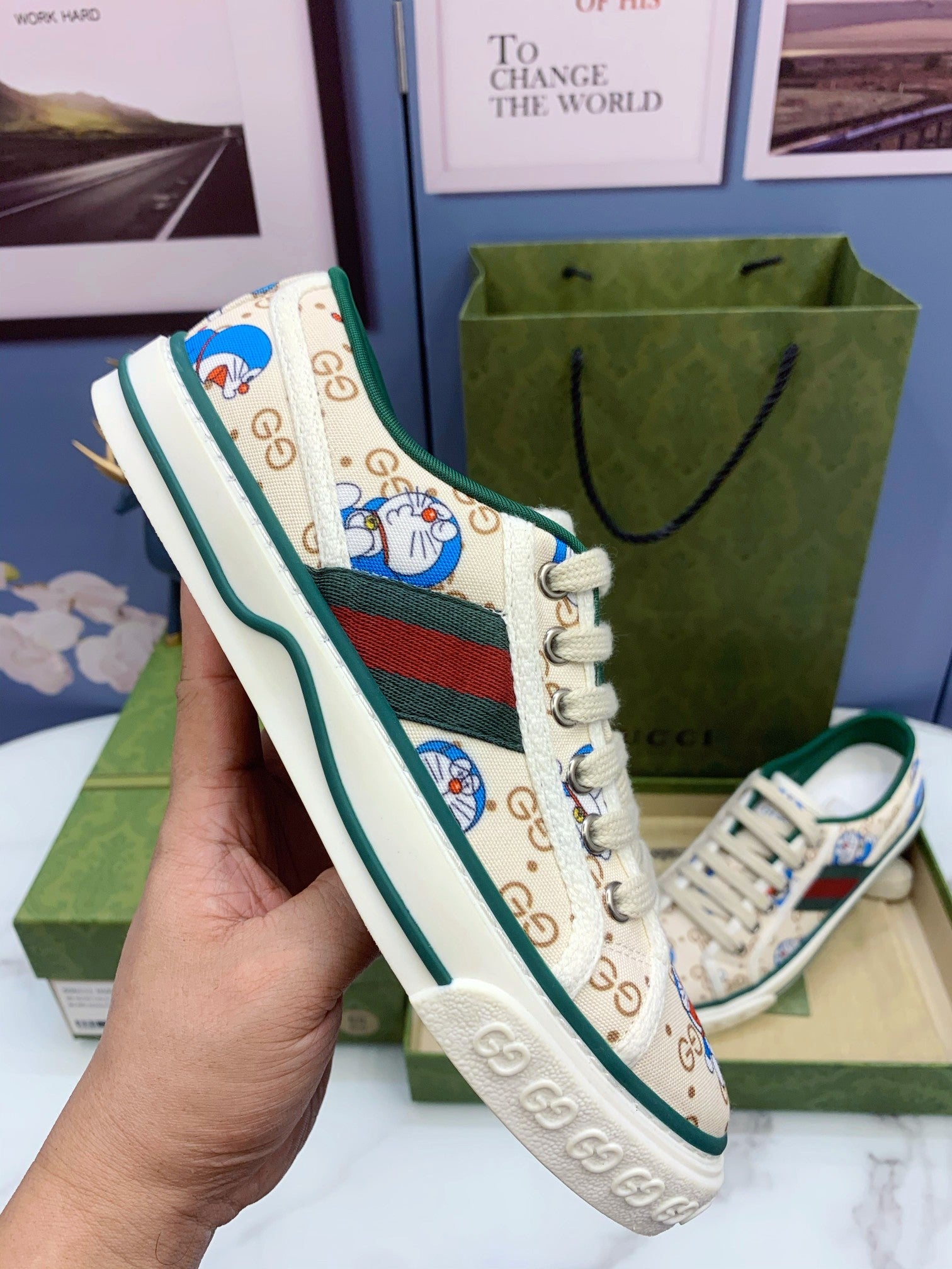 Z2YB51 Popular shoes