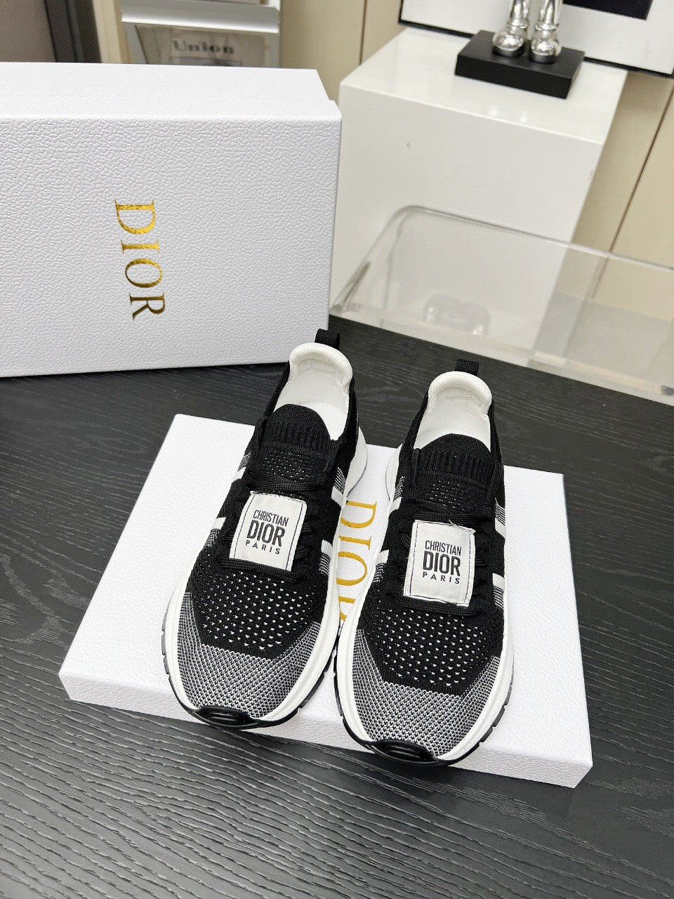 Z2Z85D51 Popular high-quality shoes