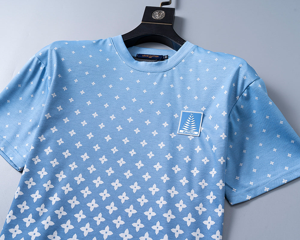 U1R35E121  Popular shirt and shorts set