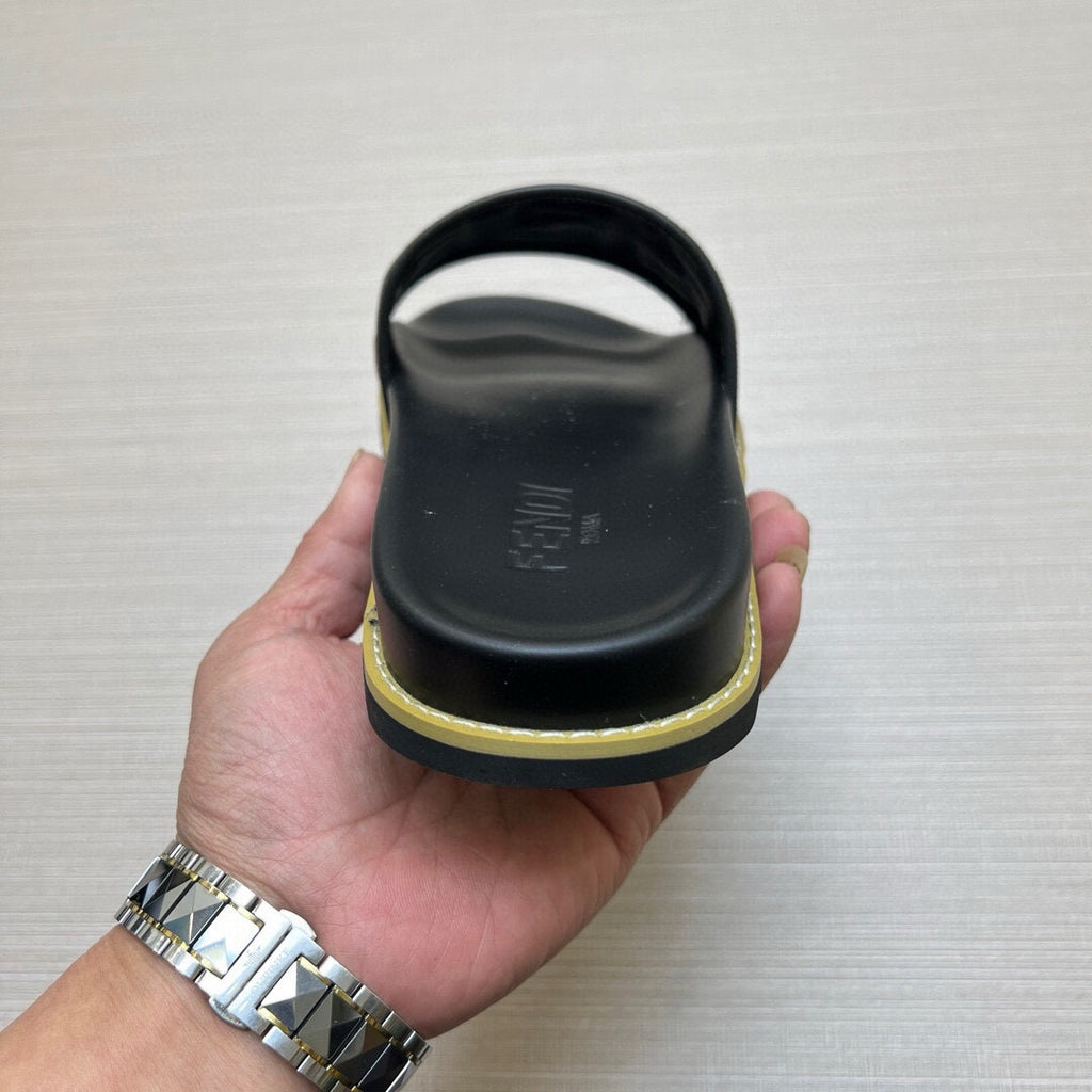Z5ZF25 Popular slippers