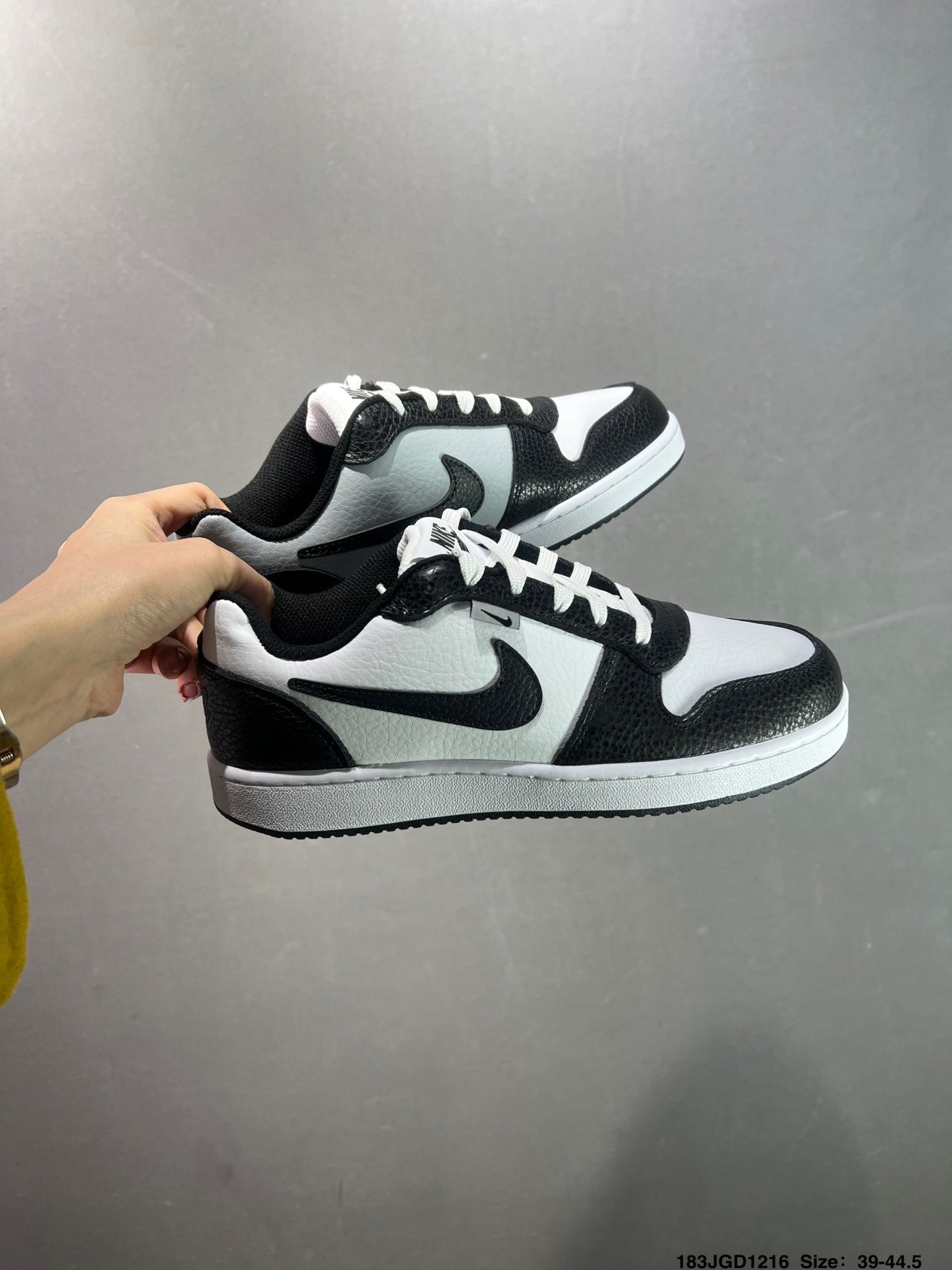 Z4Z35A7 Popular shoes (No box)