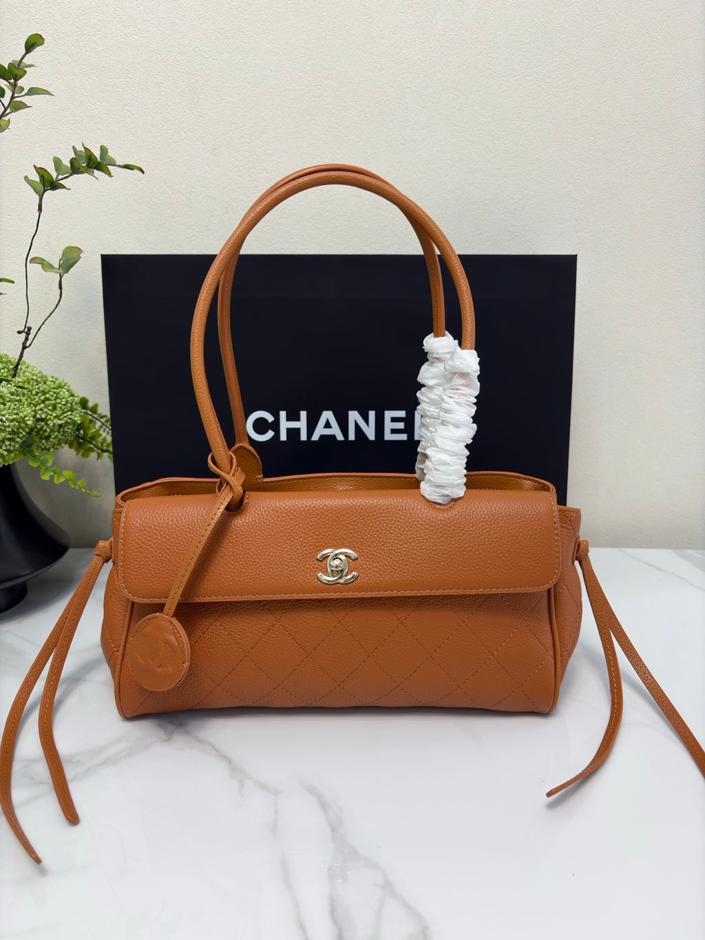 B1P36C79 Popular leather bag