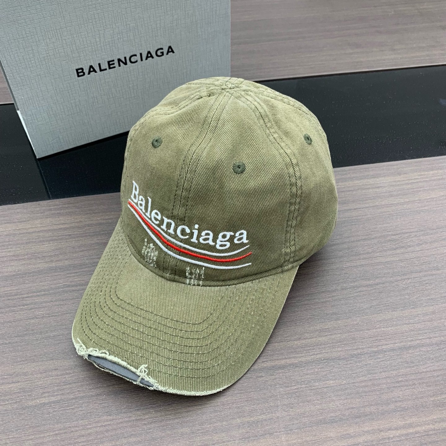 M1Z35J531 Popular hats