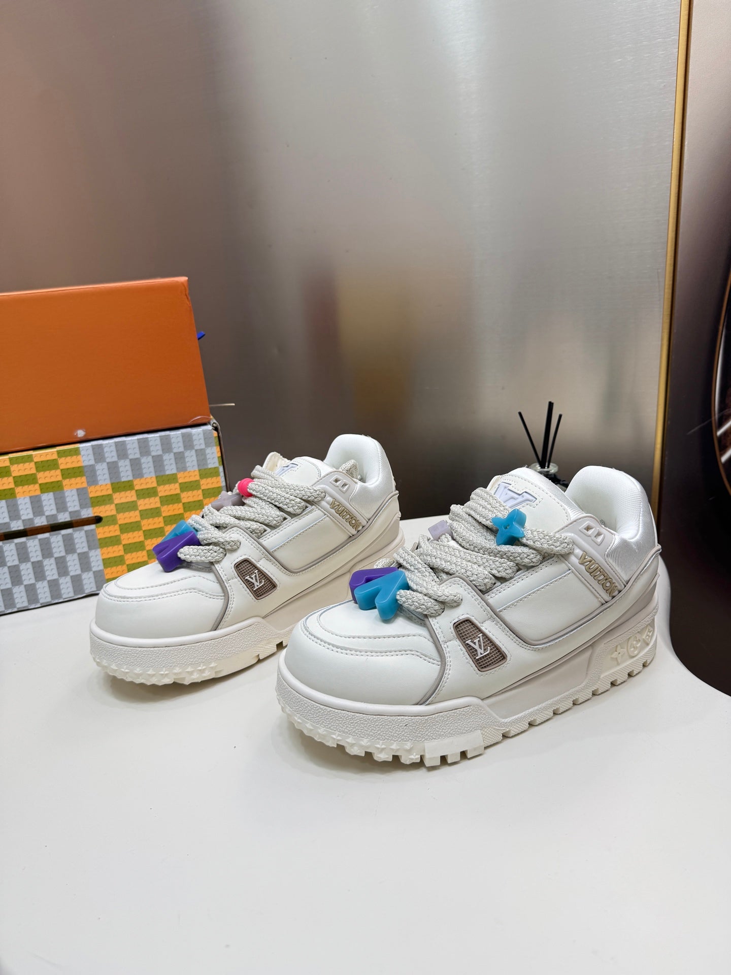 Z1Q115E449 Popular  Shoes