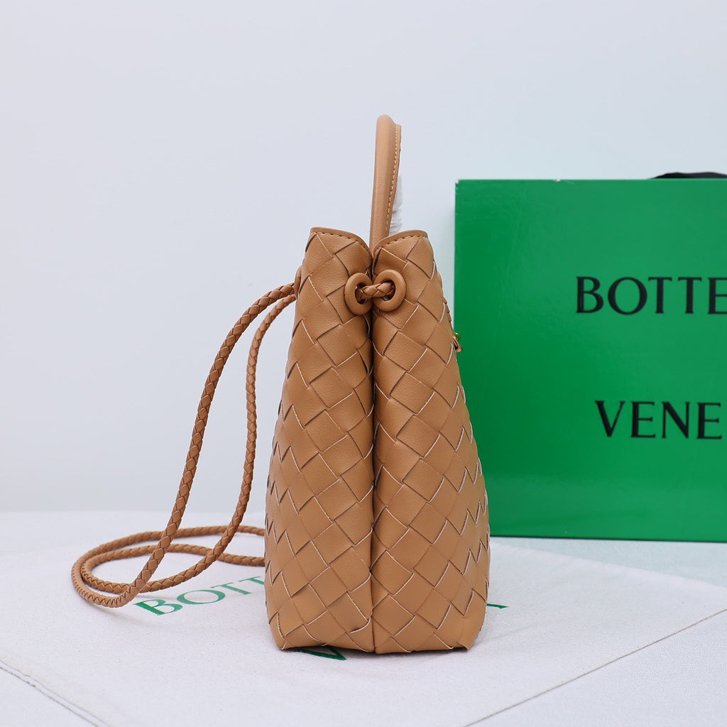 B1X104A80 Popular  leather bag