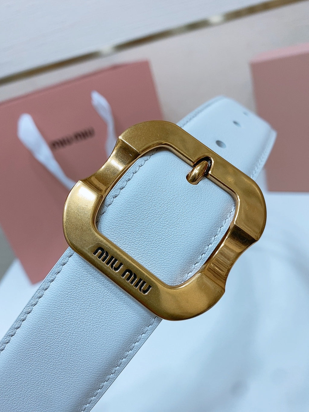 P1Q115A49 Popular High quality belt With full package