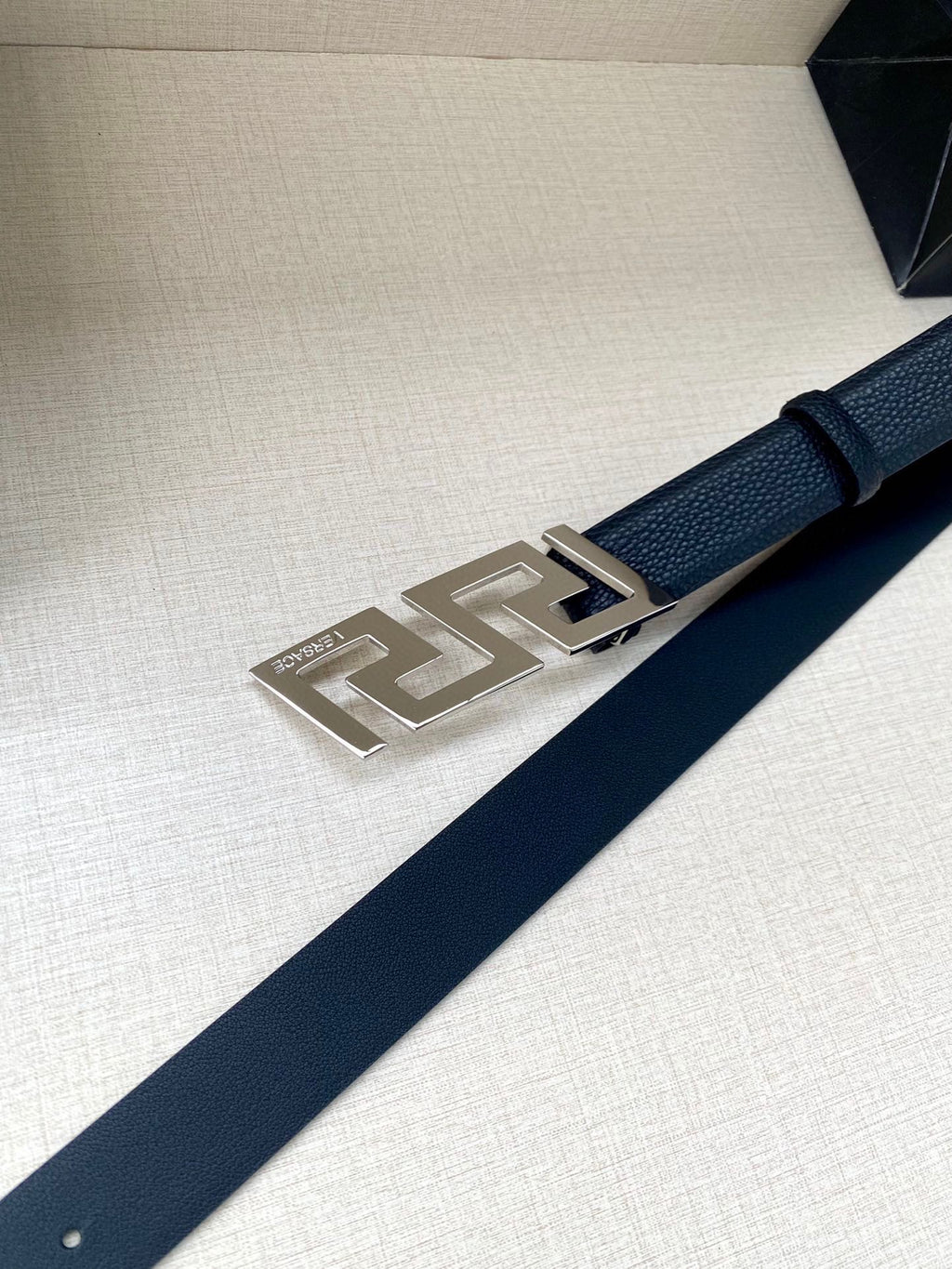 P1W15V166 Popular   High quality belt With full package