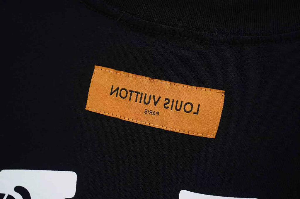 U1N45E9 Popular T-shirt
