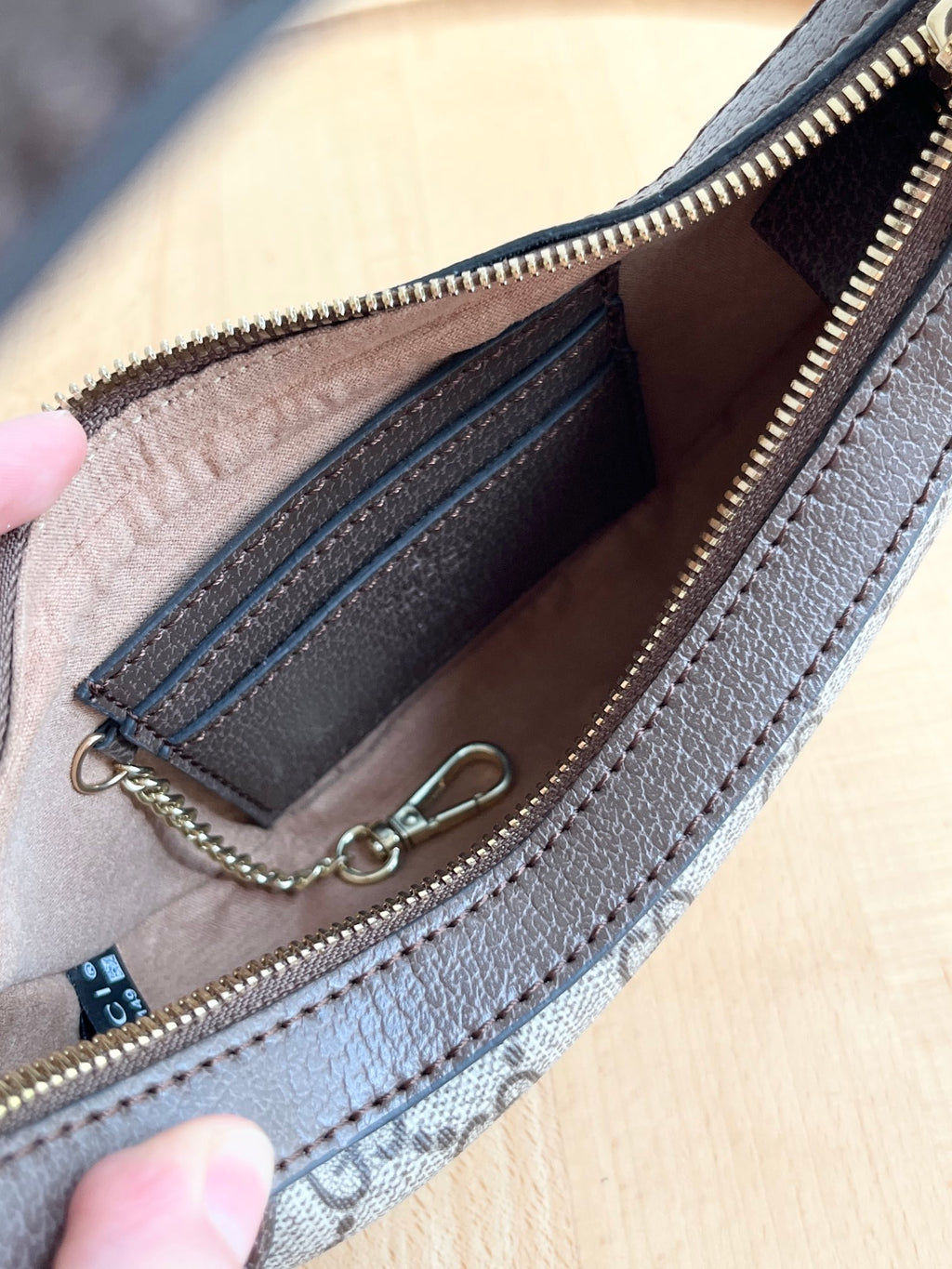 B1R15B130 Popular bag