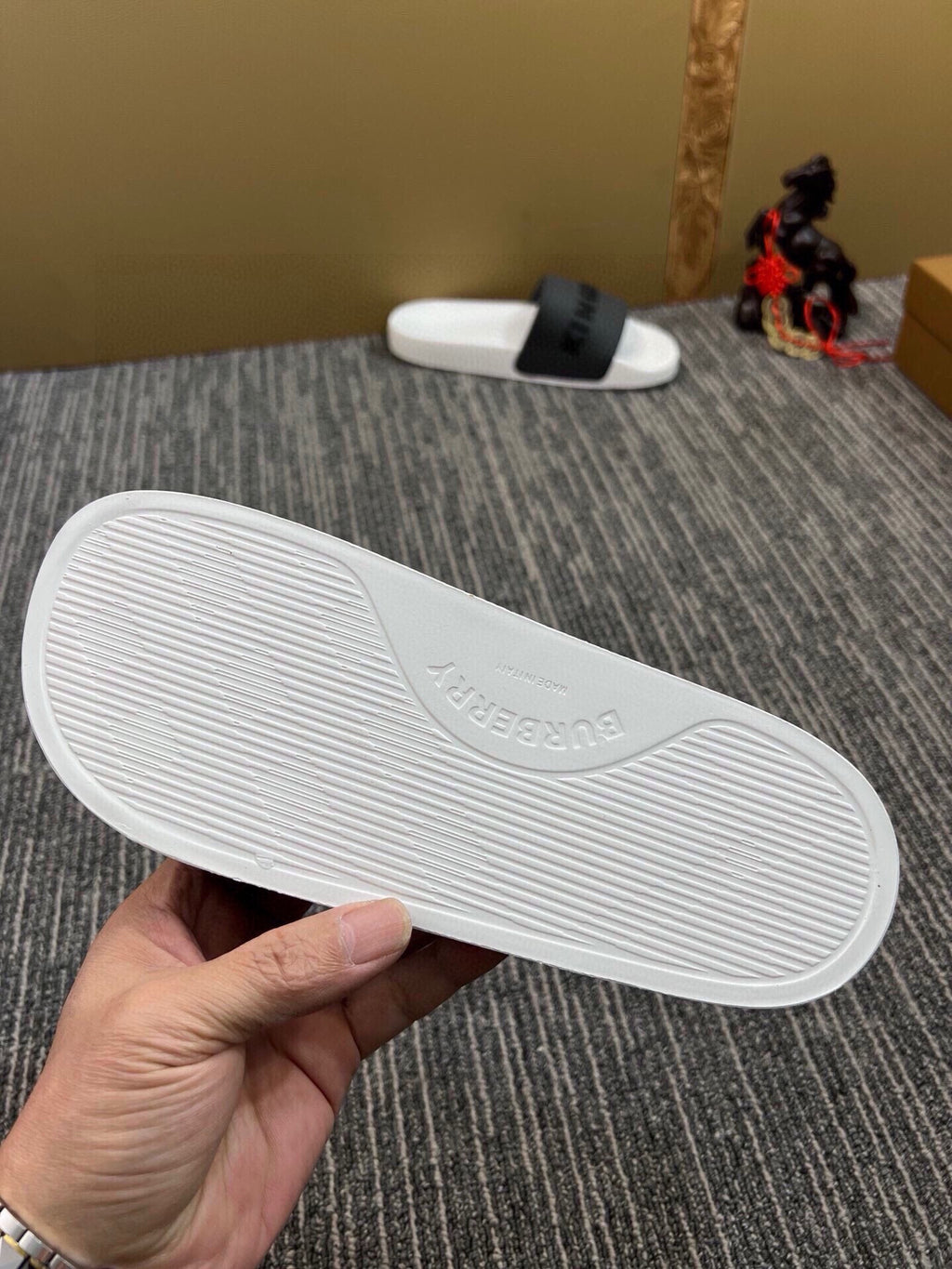Z5Z35R256 Popular Slippers